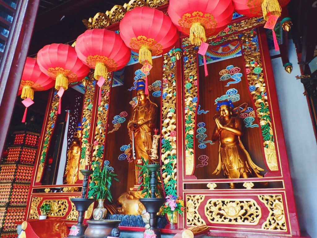 Shanghai Chenxiang Ge Temple