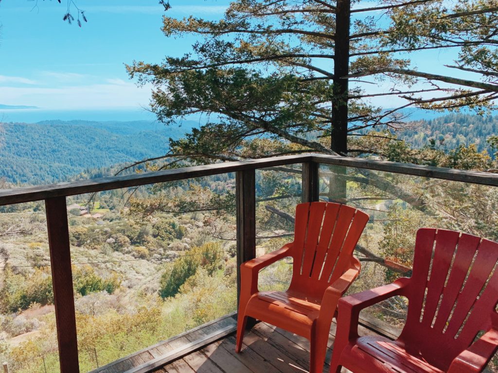 Lago Lomita Treehouse Airbnb California